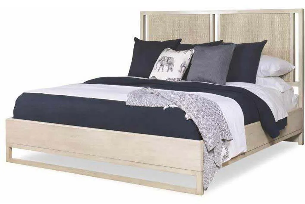 Century CT4026K-PN Chatham Bed King Peninsula Century CT4026K-PN Chatham Bed King Peninsula