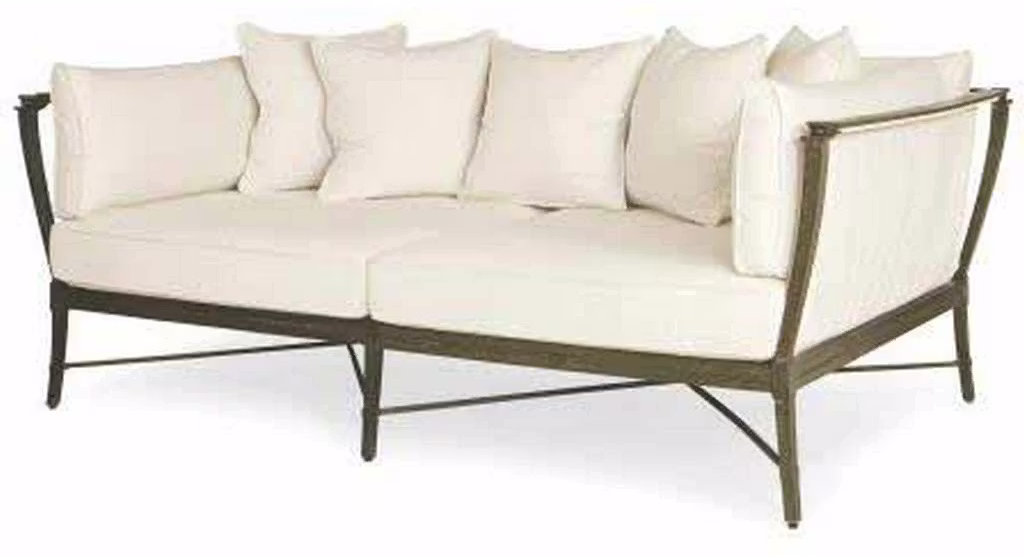 Century D12-43-1 Andalusia Royal Daybed Century D12-43-1 Andalusia Royal Daybed