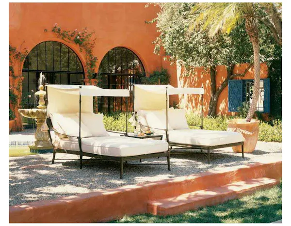 Century D12-71-1 Andalusia Double Chaise Century D12-71-1 Andalusia Double Chaise