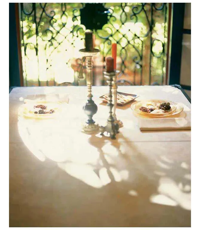Century D12-95-1 Andalusia 72in Rectangular Dining Table Century D12-95-1 Andalusia 72in Rectangular Dining Table
