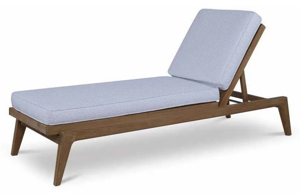 Century D43-70 West Bay Chaise Century D43-70 West Bay Chaise