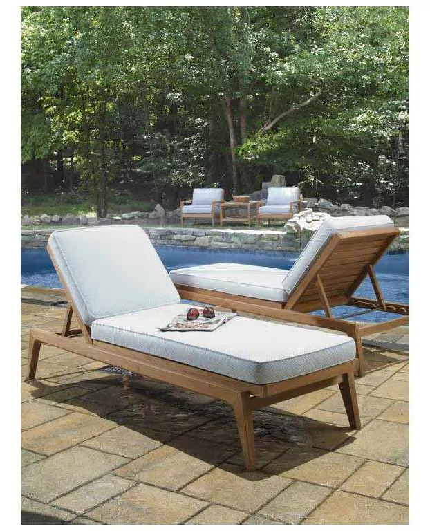 Century D43-70 West Bay Chaise Century D43-70 West Bay Chaise