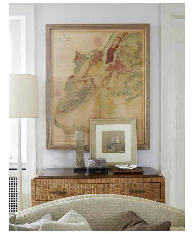 Century AEA-215 Beachmen Chest Century AEA-215 Beachmen Chest