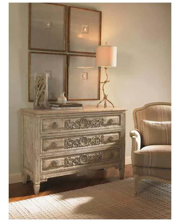Century MN5460 Tarlow Chest Century MN5460 Tarlow Chest
