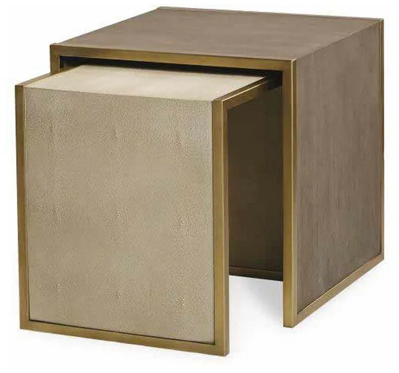 Century MN5781 Kendall Nesting Side Tables Century MN5781 Kendall Nesting Side Tables