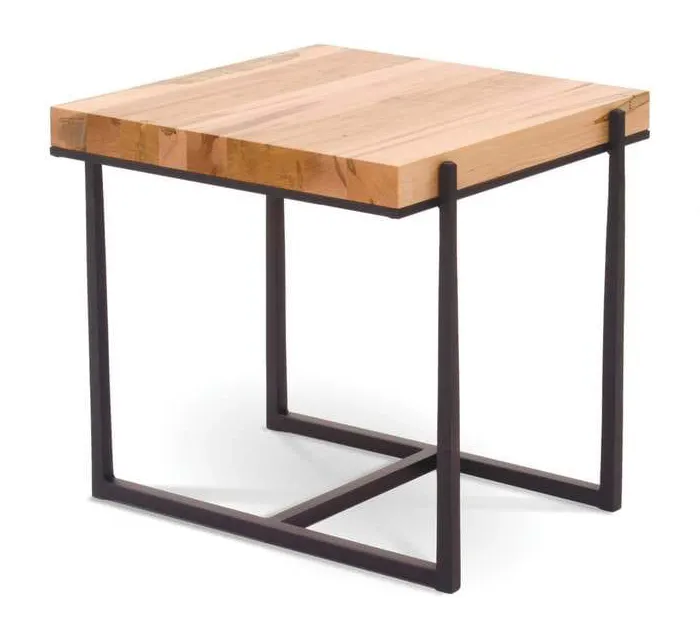 Charleston Forge 6123 Cooper End Table Charleston Forge 6123 Cooper End Table