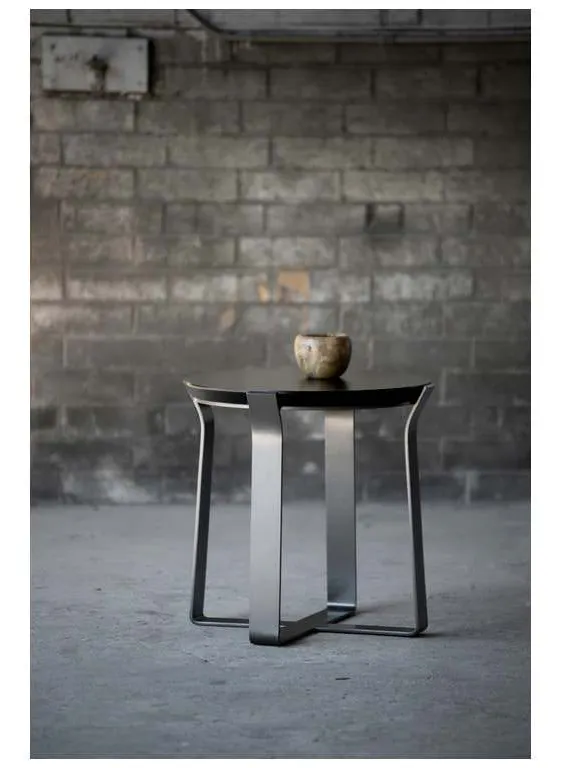 Charleston Forge 6992 Beaufort End Table Charleston Forge 6992 Beaufort End Table