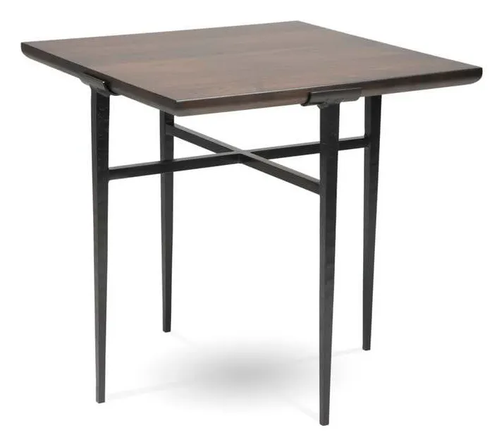 Charleston Forge 7703 Greenbrier Lifestyle Springhouse End Table Charleston Forge 7703 Greenbrier Lifestyle Springhouse End Table