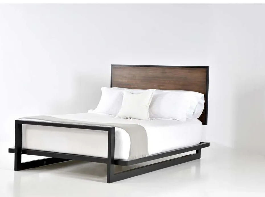 Charleston Forge 9140 Bed Platform Bed Charleston Forge 9140 Bed Platform Bed