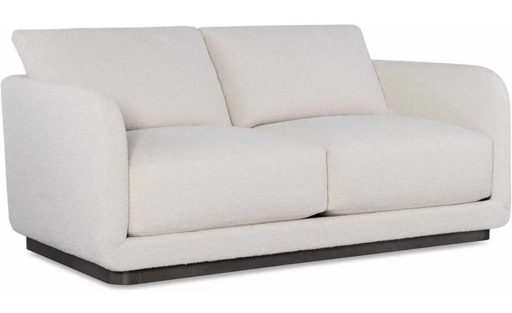 CR Laine 5200-20 Wallce Sofa CR Laine 5200-20 Wallce Sofa