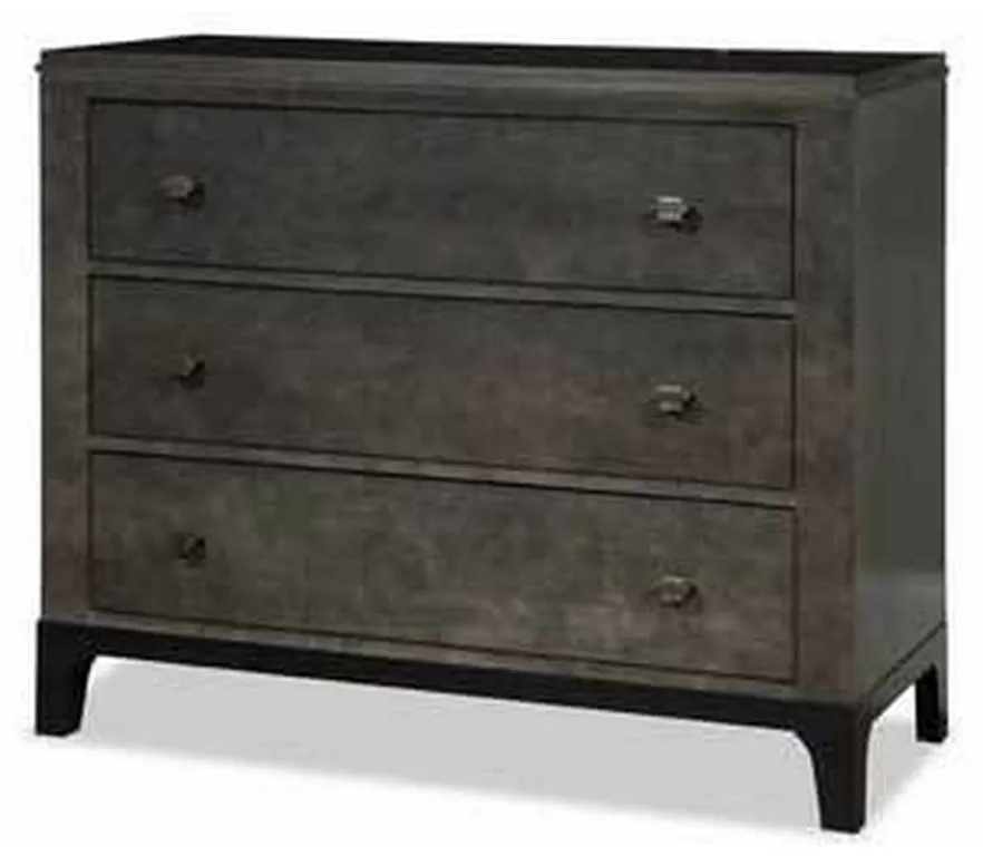 Durham 151-166 Front Street Bachelors Chest Durham 151-166 Front Street Bachelors Chest