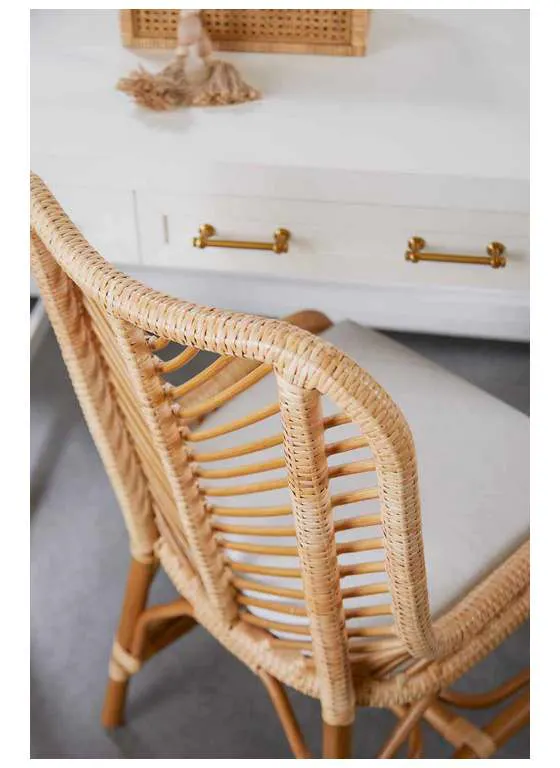 Essentials For Living 6137.WHT/BBRS Stella Desk in Matte White Essentials For Living 6137.WHT/BBRS Stella Desk in Matte White