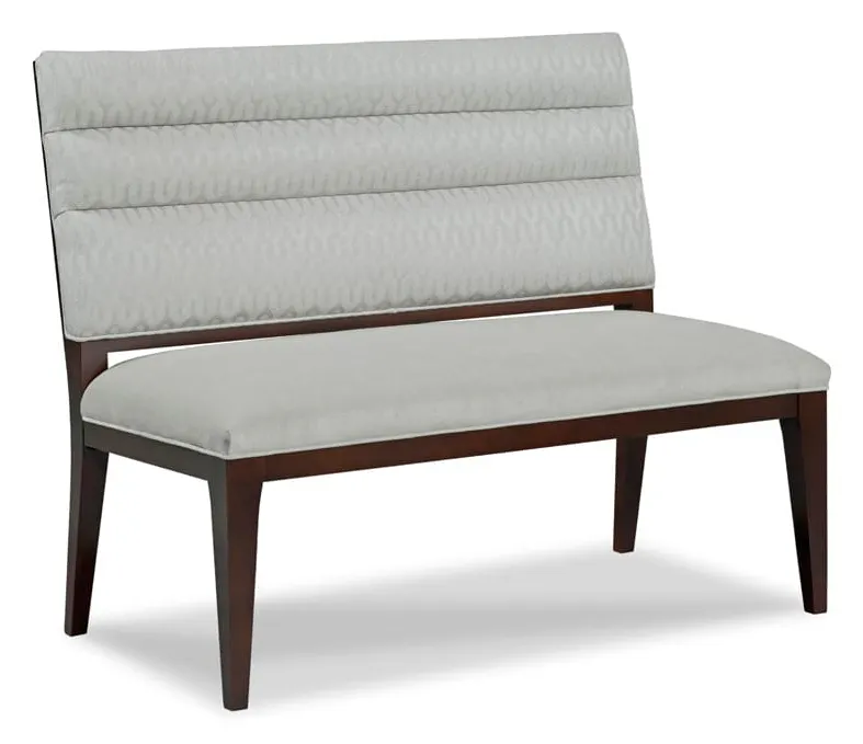 Fairfield 5737-40 Settee Fairfield 5737-40 Settee