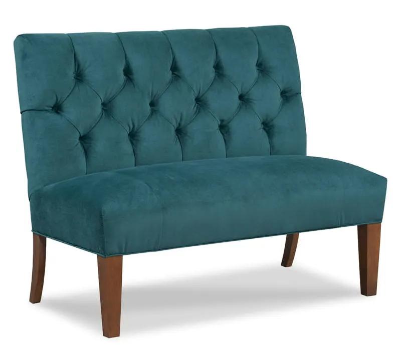 Fairfield 5745-40 Settee Fairfield 5745-40 Settee