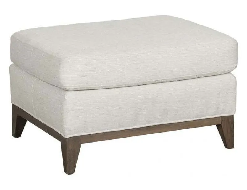 Fairfield L-2707-20 McCoy Ottoman Fairfield L-2707-20 McCoy Ottoman