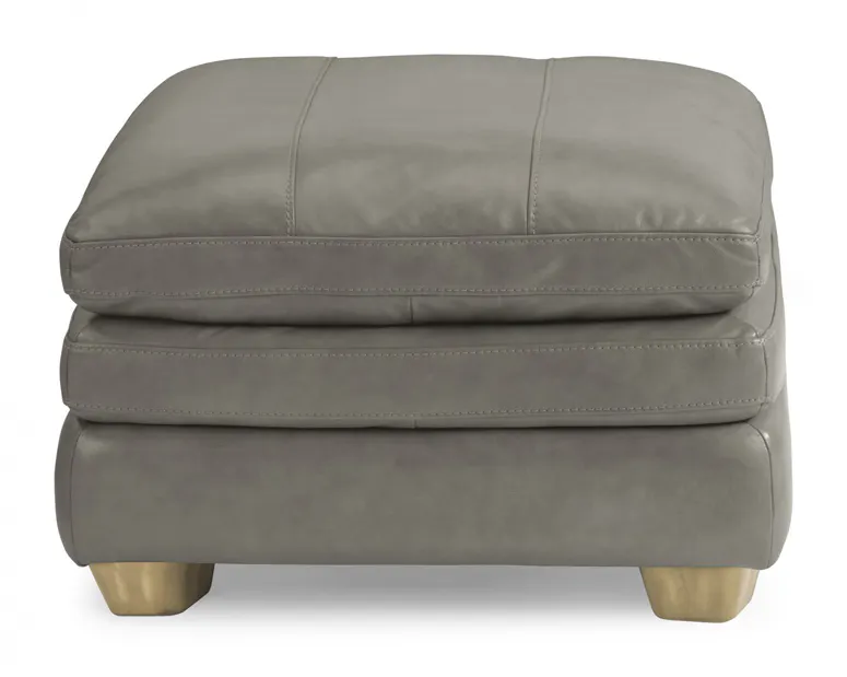Flexsteel 1304-09 Ivy Leather Cocktail Ottoman Flexsteel 1304-09 Ivy Leather Cocktail Ottoman