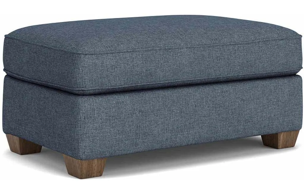 Flexsteel 5535-09 Thornton Cocktail Ottoman Flexsteel 5535-09 Thornton Cocktail Ottoman