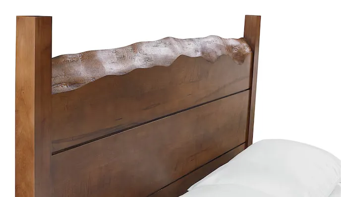 Bassett 2015-K169 Heritage Maple Live Edge Panel King Bed Bassett 2015-K169 Heritage Maple Live Edge Panel King Bed