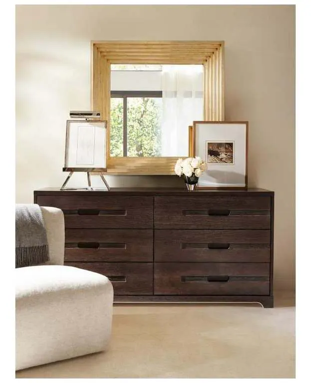 Hickory Chair HC3092-10 Lemons Stepped Mirror Hickory Chair HC3092-10 Lemons Stepped Mirror