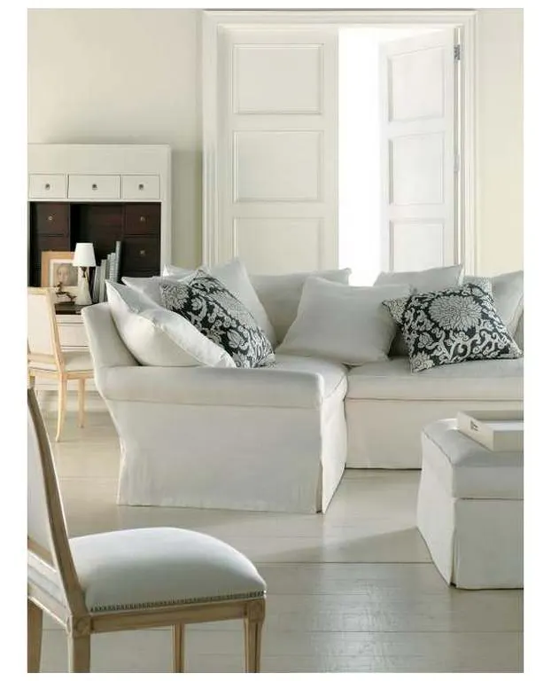Hickory Chair HC4231-06 Silhouettes M2M Right-Arm Corner Sofa Hickory Chair HC4231-06 Silhouettes M2M Right-Arm Corner Sofa