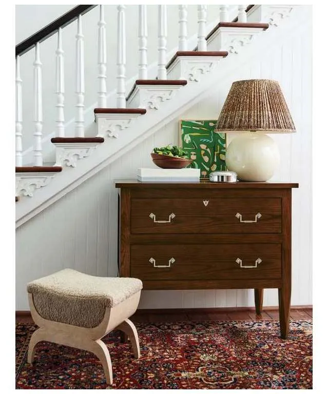 Hickory Chair HC8533-30 Flynn Stool Hickory Chair HC8533-30 Flynn Stool