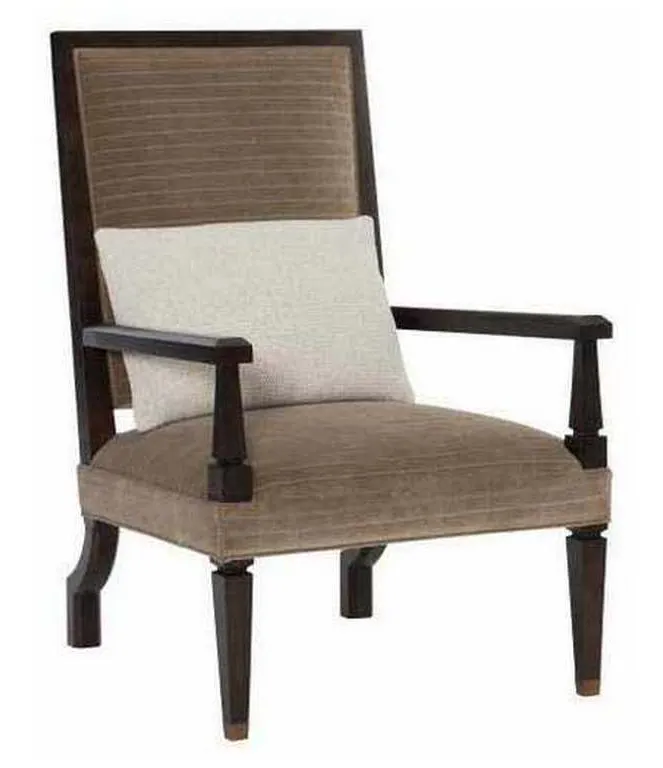 Hickory Chair HC7201-23 Cleft Foot Fauteuil Chair Hickory Chair HC7201-23 Cleft Foot Fauteuil Chair