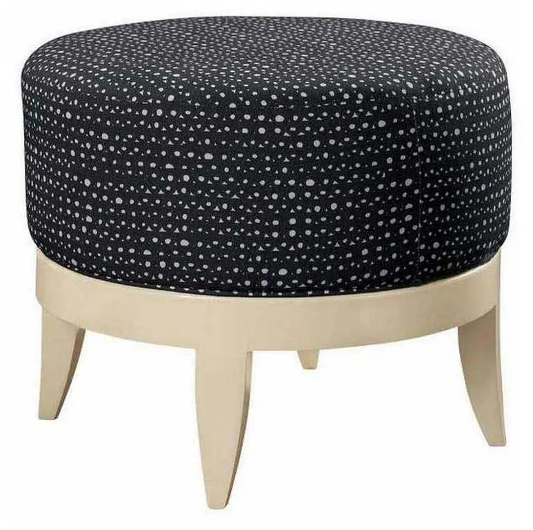 Hickory Chair HC1513-29 Auburn Small Ottoman Hickory Chair HC1513-29 Auburn Small Ottoman