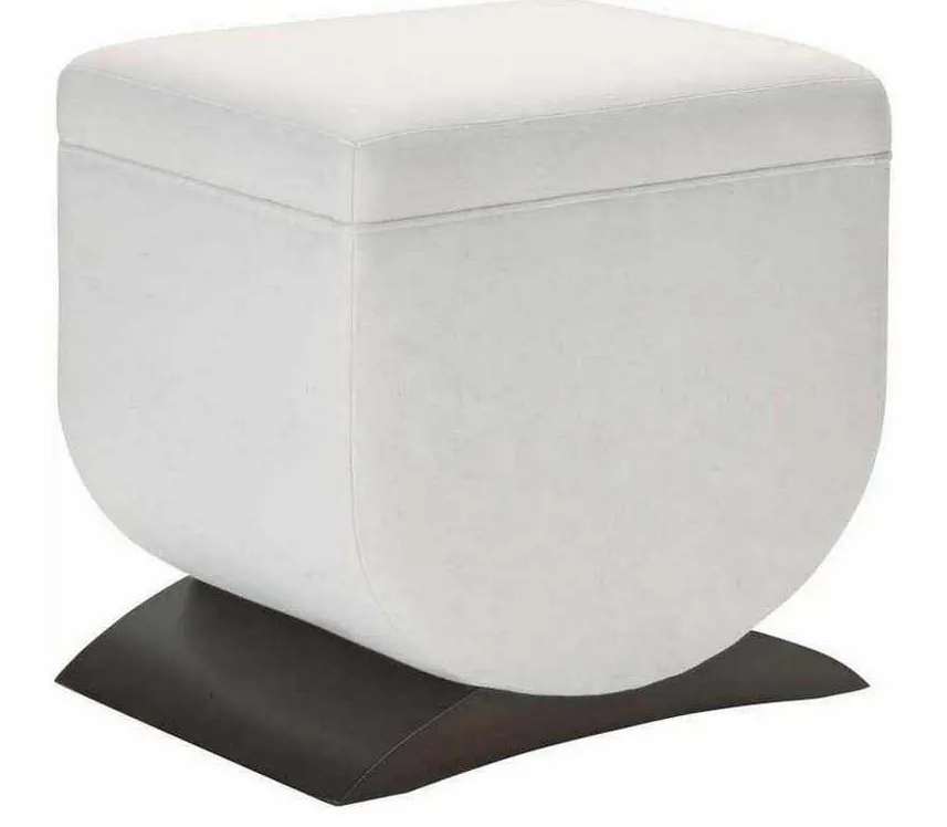 Hickory Chair HC8510-29 Dolly Foot Stool Hickory Chair HC8510-29 Dolly Foot Stool