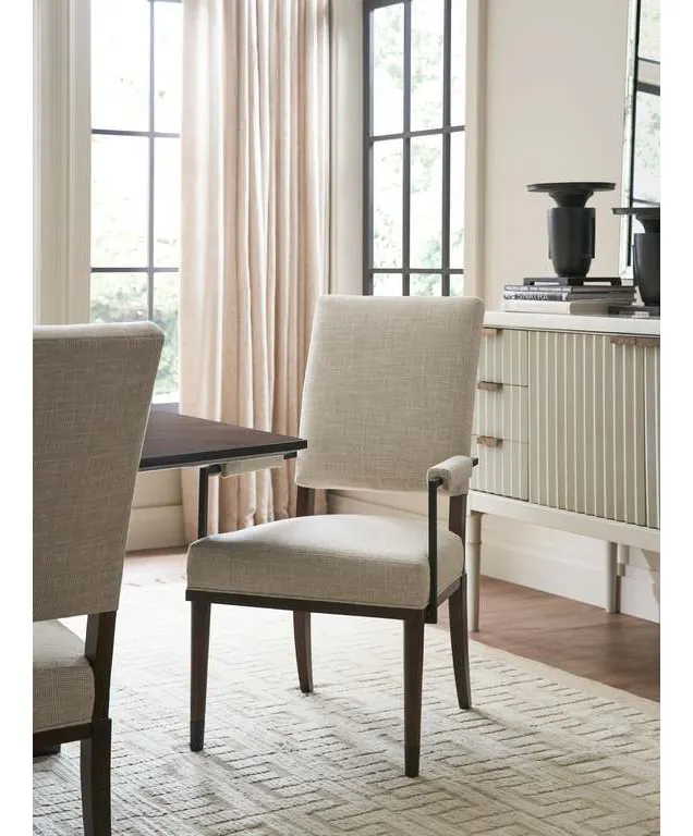 Hickory Chair HC7223-01 Aldrick Arm Chair Hickory Chair HC7223-01 Aldrick Arm Chair