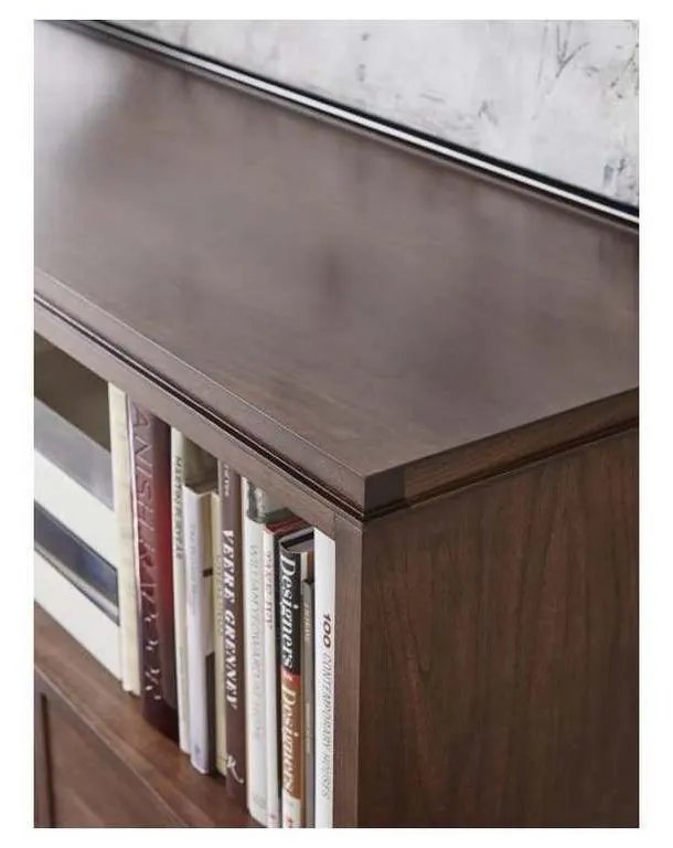 Hickory Chair HC3090-70 John Media Cabinet Hickory Chair HC3090-70 John Media Cabinet
