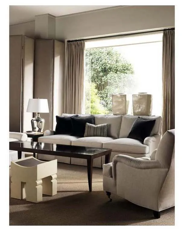 Hickory Chair HC4122-21 Silhouettes Made To Measure Sofa Hickory Chair HC4122-21 Silhouettes Made To Measure Sofa