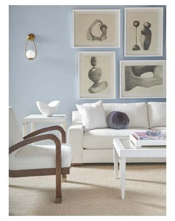 Hickory Chair HC4400-02 Vistage Medium Sofa Hickory Chair HC4400-02 Vistage Medium Sofa