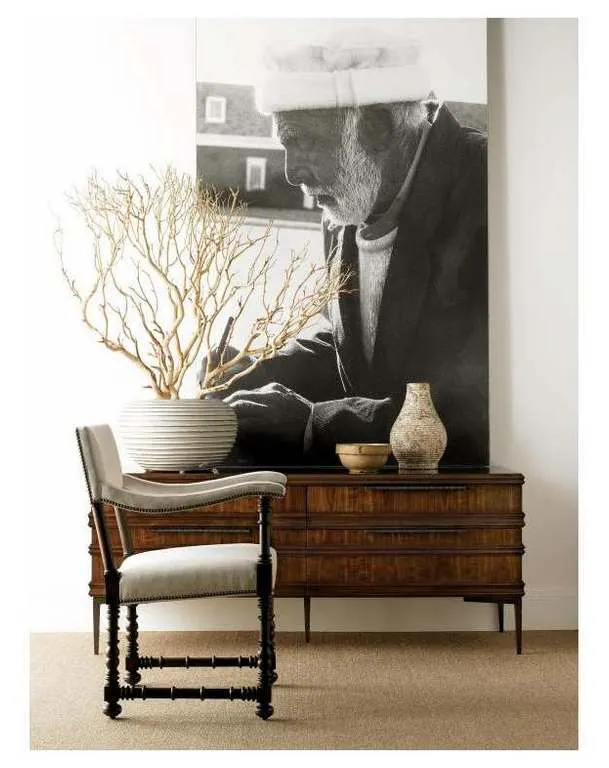 Hickory Chair HC768-70 Hamlin Console With Antique Bronze Base Hickory Chair HC768-70 Hamlin Console With Antique Bronze Base