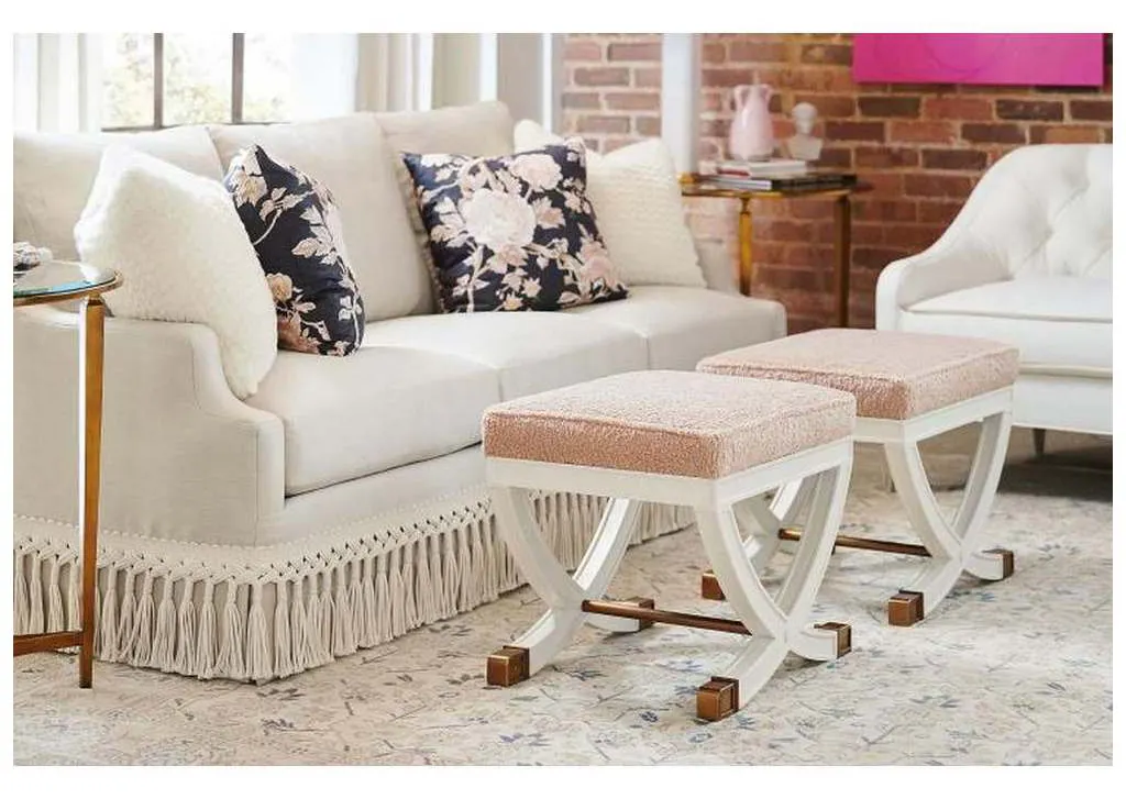 Hickory Chair PE6722-30 Harrison Sofa Hickory Chair PE6722-30 Harrison Sofa