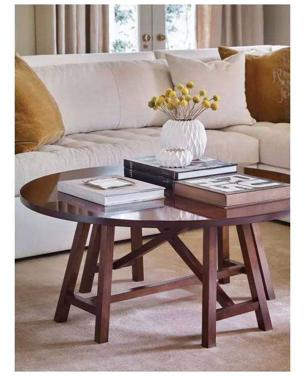 Hickory Chair HC1301-43 Lorraine Right Arm Facing Loveseat Hickory Chair HC1301-43 Lorraine Right Arm Facing Loveseat