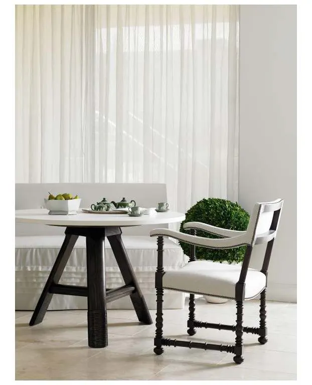 Hickory Chair HC709-01 Blackstone Arm Chair Hickory Chair HC709-01 Blackstone Arm Chair