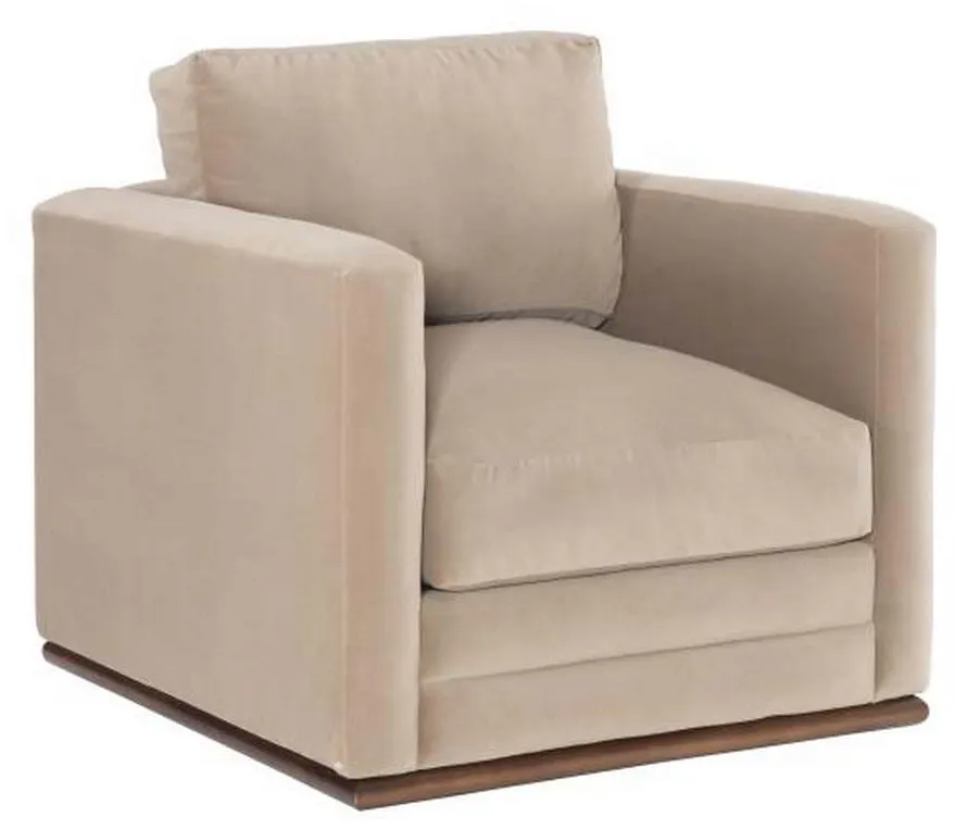 Hickory Chair HC3421-27 Marquesa Swivel Chair Hickory Chair HC3421-27 Marquesa Swivel Chair