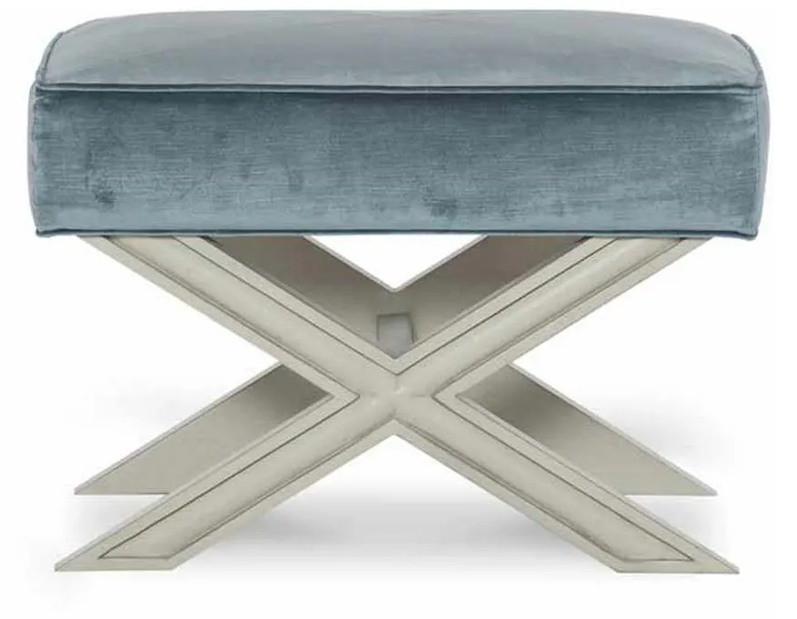 Highland House 1505-24 Martine Ottoman Highland House 1505-24 Martine Ottoman