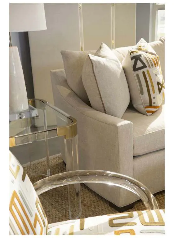 Highland House HH19-636E-AS Carlson Acrylic Side Table Highland House HH19-636E-AS Carlson Acrylic Side Table