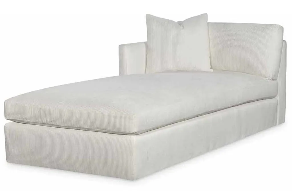 Highland House 2605-92LAF Hackney LAF Extended Chaise Highland House 2605-92LAF Hackney LAF Extended Chaise