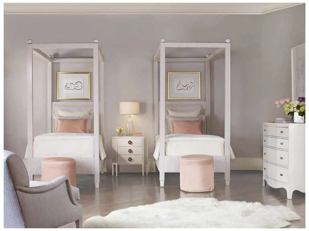 Highland House HH19-709 Townsend Bedside Chest Highland House HH19-709 Townsend Bedside Chest