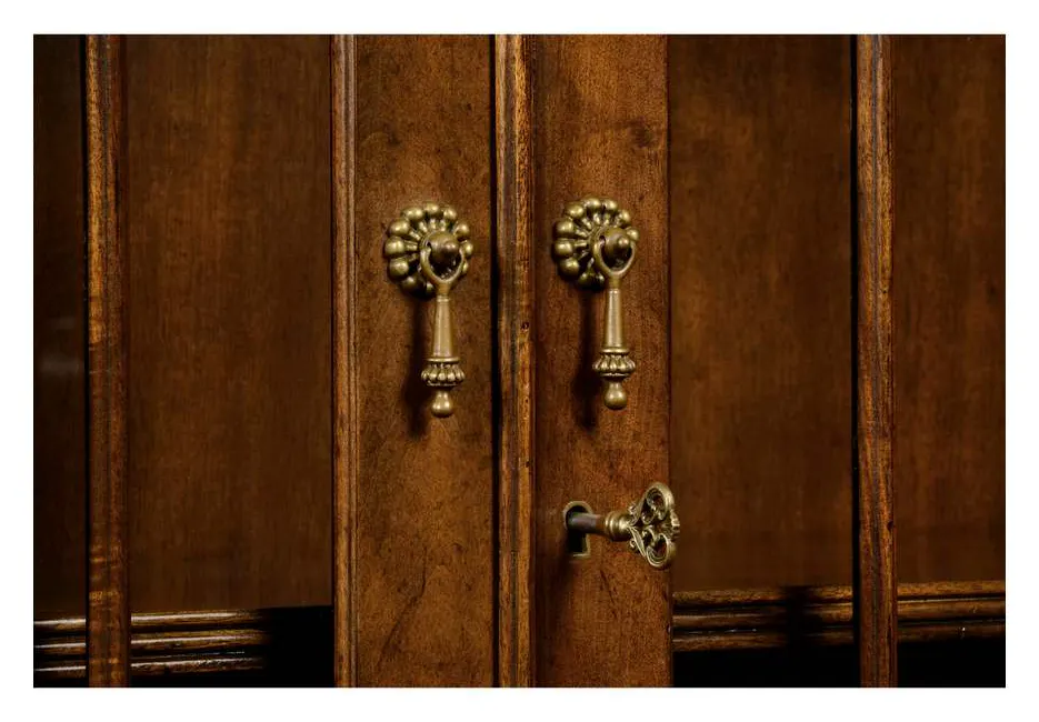 Jonathan Charles 492260-MAH Buckingham Georgian Mahogany Secretary Jonathan Charles 492260-MAH Buckingham Georgian Mahogany Secretary