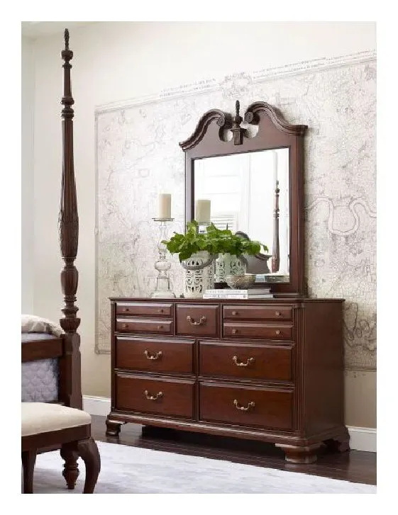 Kincaid 607-030 Hadleigh Vertical Pediment Mirror Kincaid 607-030 Hadleigh Vertical Pediment Mirror