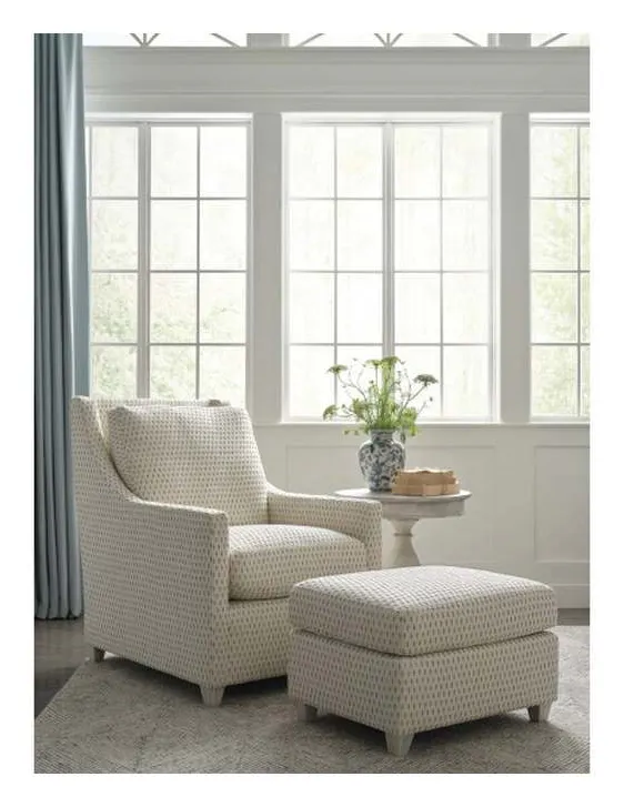 Kincaid UPH-342-84 Ellerey Chair Kincaid UPH-342-84 Ellerey Chair
