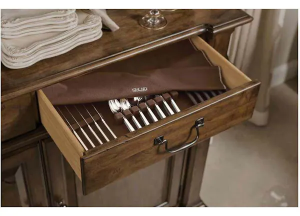 Kincaid 161-830 Commonwealth Monte Buffet Kincaid 161-830 Commonwealth Monte Buffet