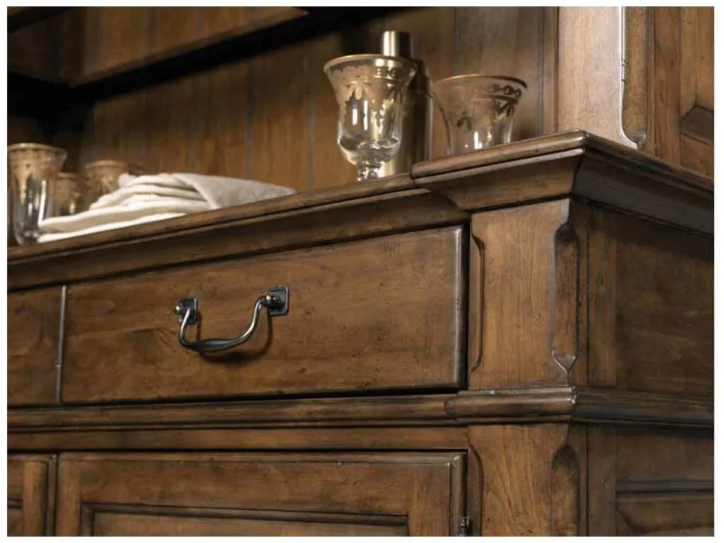 Kincaid 161-830P Commonwealth Monte Buffet And Hutch Kincaid 161-830P Commonwealth Monte Buffet And Hutch