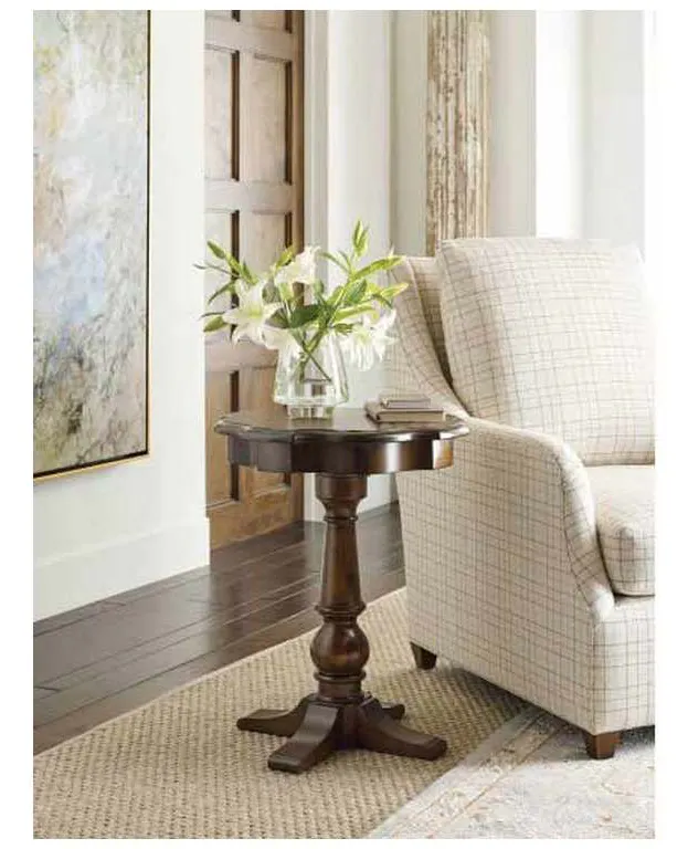 Kincaid 161-918 Commonwealth Byron Round End Table Kincaid 161-918 Commonwealth Byron Round End Table