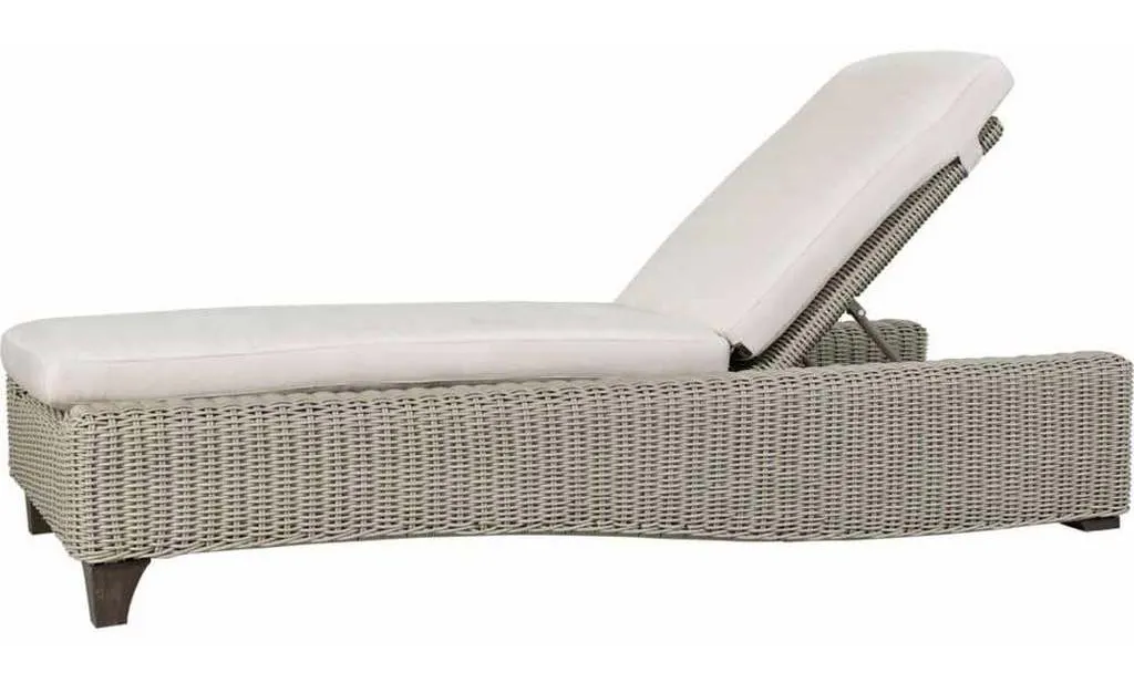 Lane Venture 529-40 Requisite Chaise Lane Venture 529-40 Requisite Chaise
