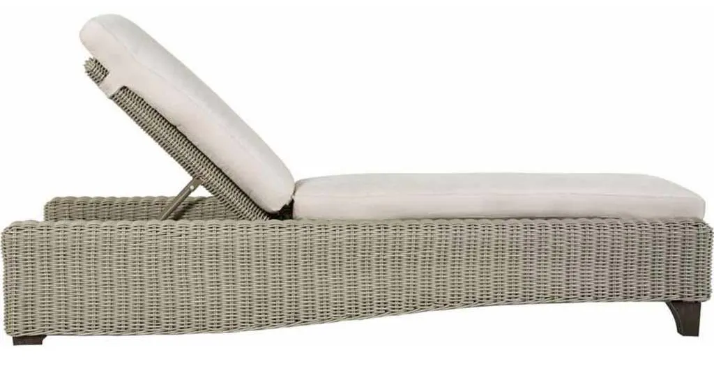 Lane Venture 529-40 Requisite Chaise Lane Venture 529-40 Requisite Chaise