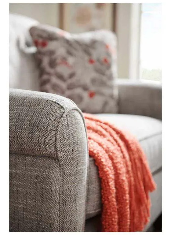 Lazboy 610411 Laurel Sofa Lazboy 610411 Laurel Sofa